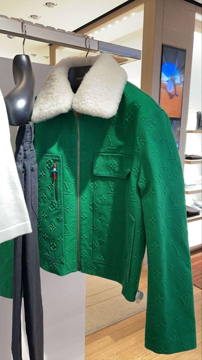Luxury Winter Jacket Pallet - Image 34