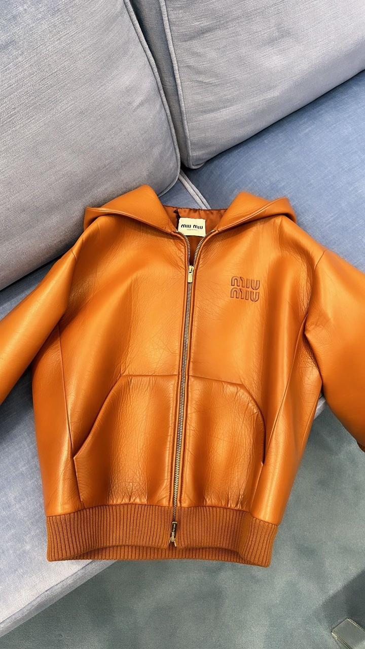 Luxury Winter Jacket Pallet - Image 31