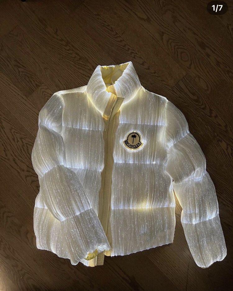 Luxury Winter Jacket Pallet - Image 26