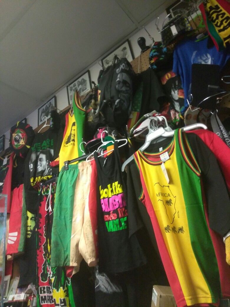 Rastafarian Clothing Pallet - Image 7