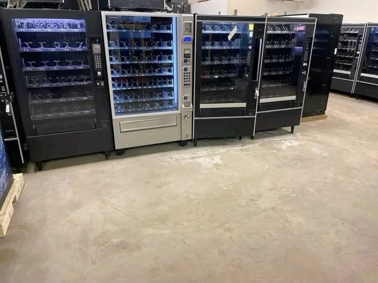Vending Machines Pallets Liquidation - Image 6